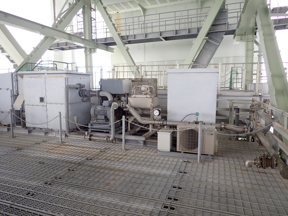 PA278305_mid.jpg
