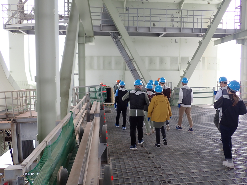 PA278308_mid.jpg