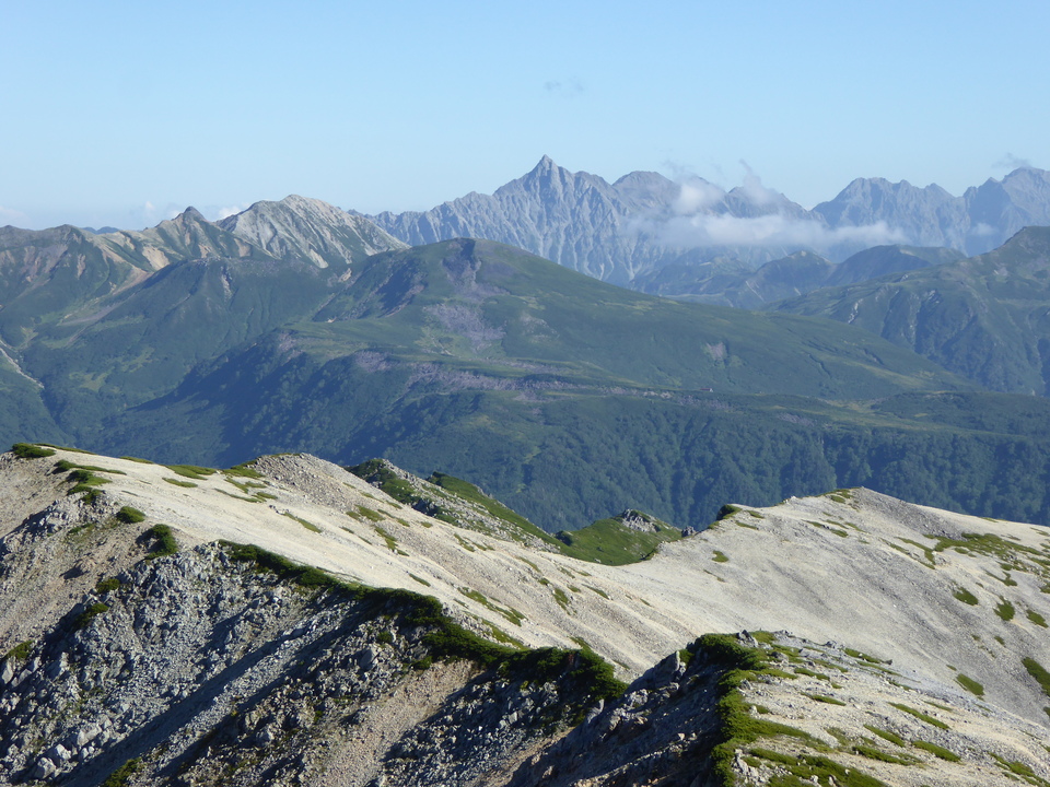 P1030044_mid.jpg