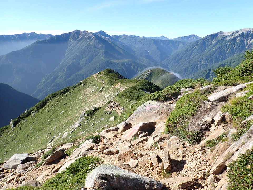 P8272932_mid.jpg