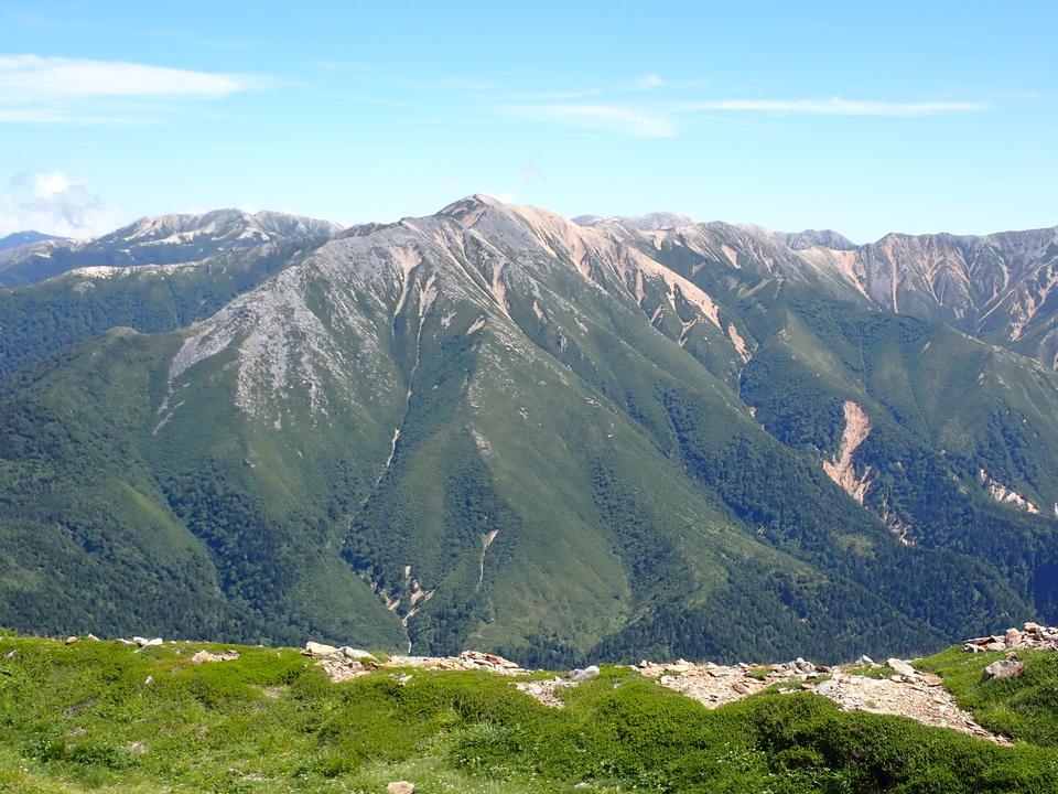 P8273113_mid.jpg
