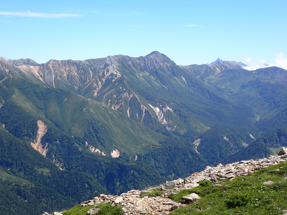 P8273114_mid.jpg