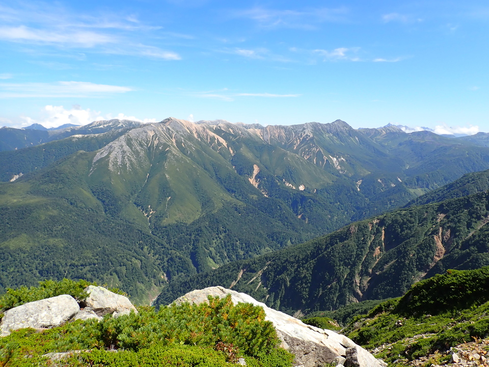 P8273122_mid.jpg