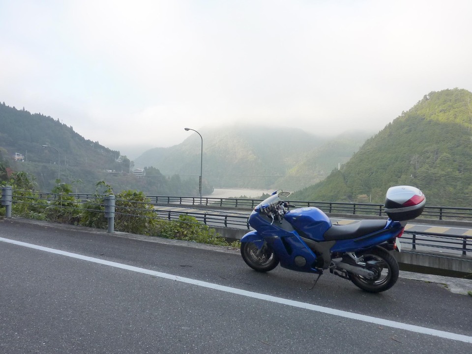 P1000997_mid.jpg