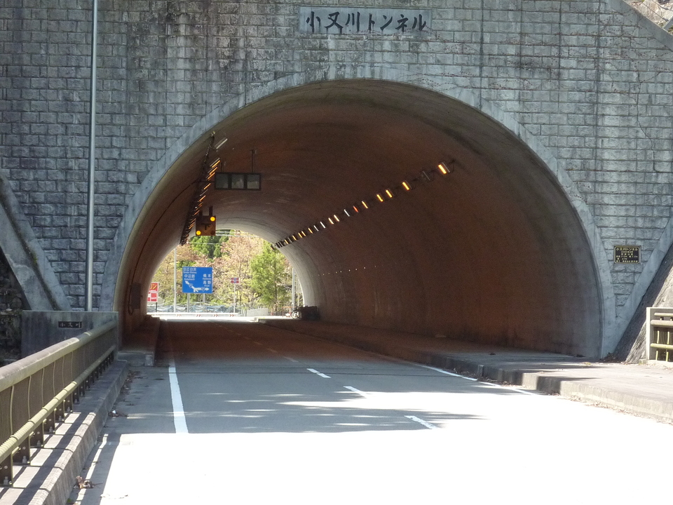 P1020078_mid.jpg
