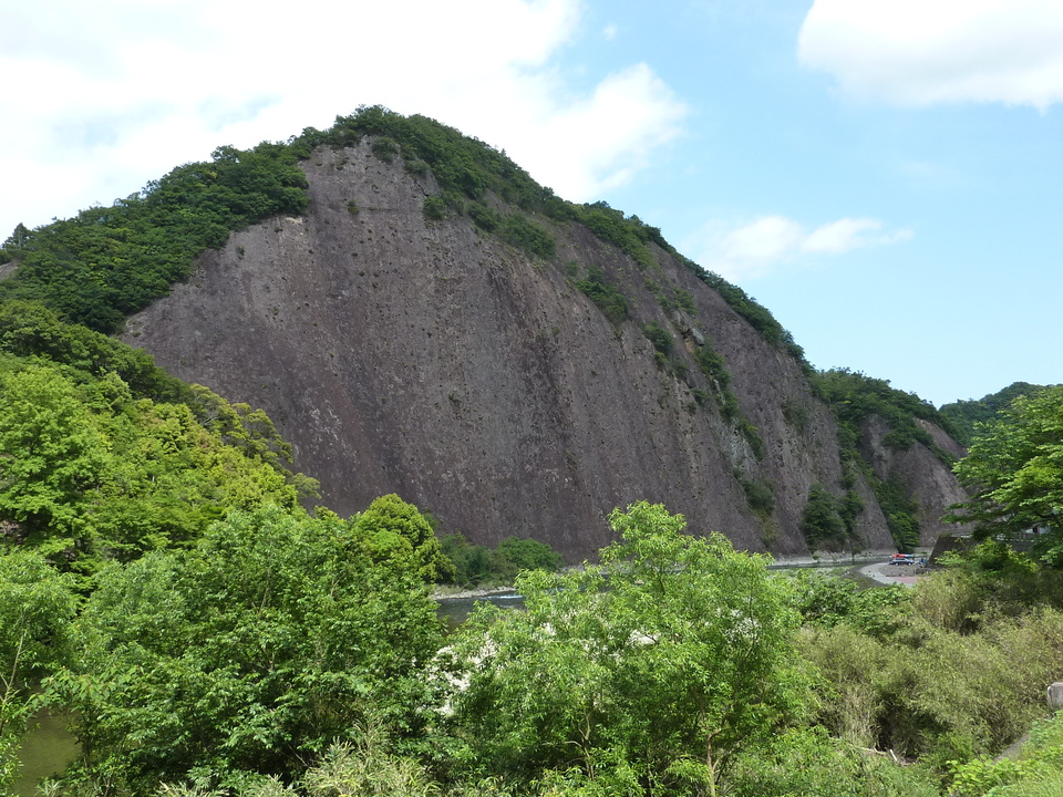 P1030038_mid.jpg