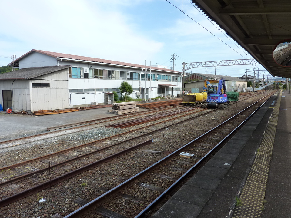 P1030089_mid.jpg