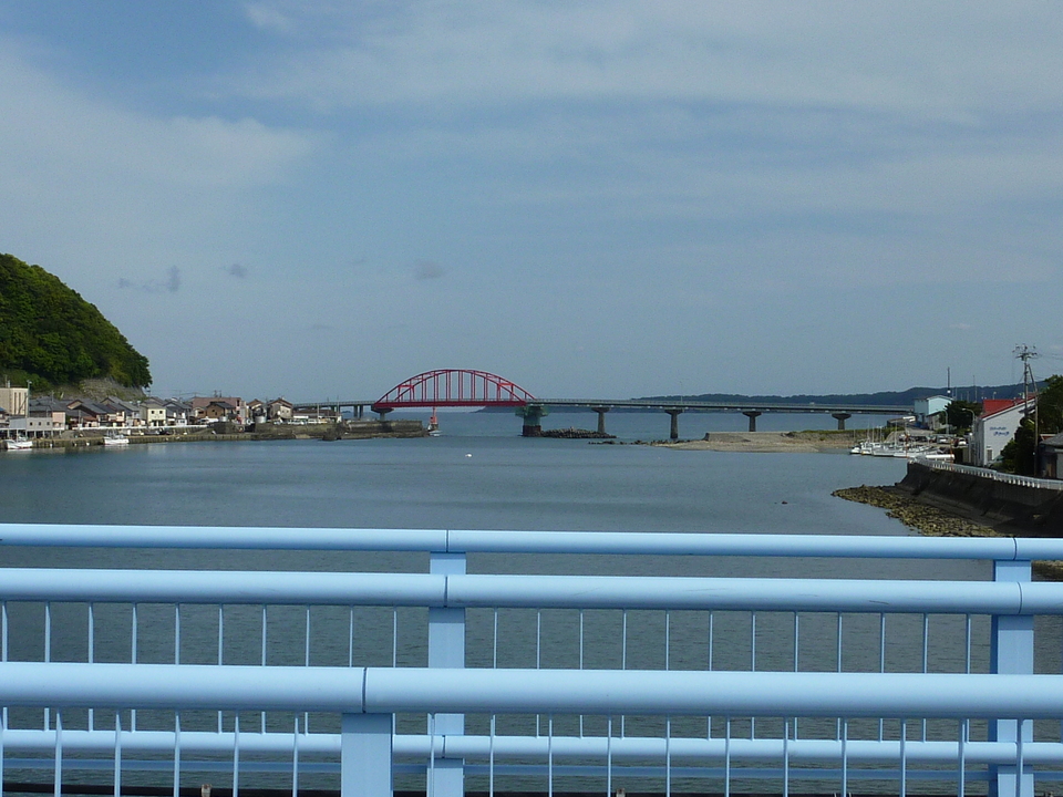 P1030095_mid.jpg