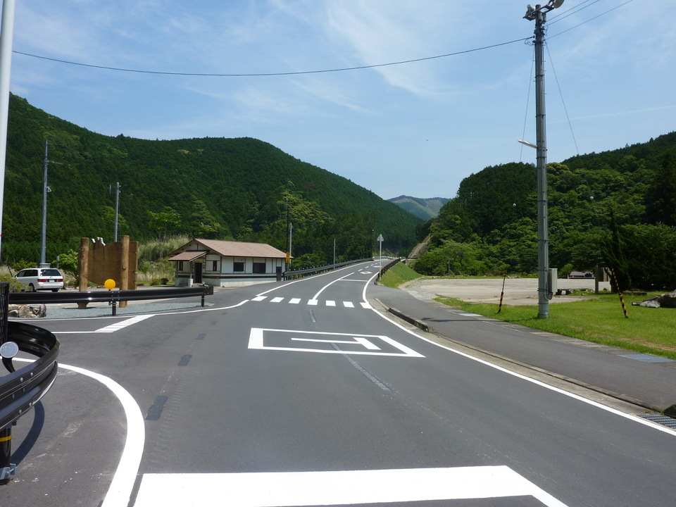 P1020235_mid.jpg
