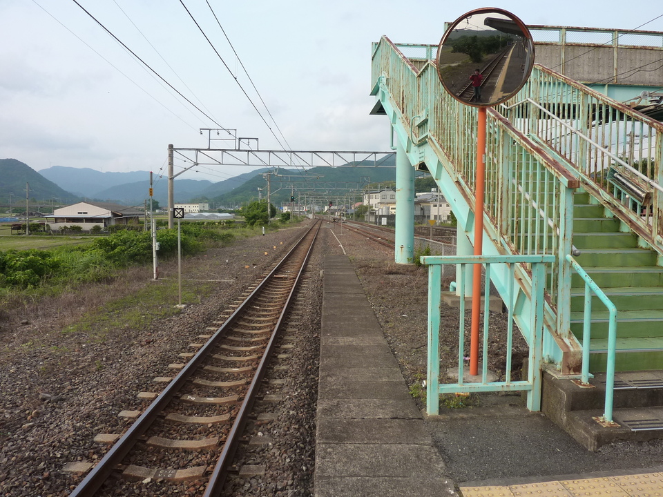 P1020387_mid.jpg