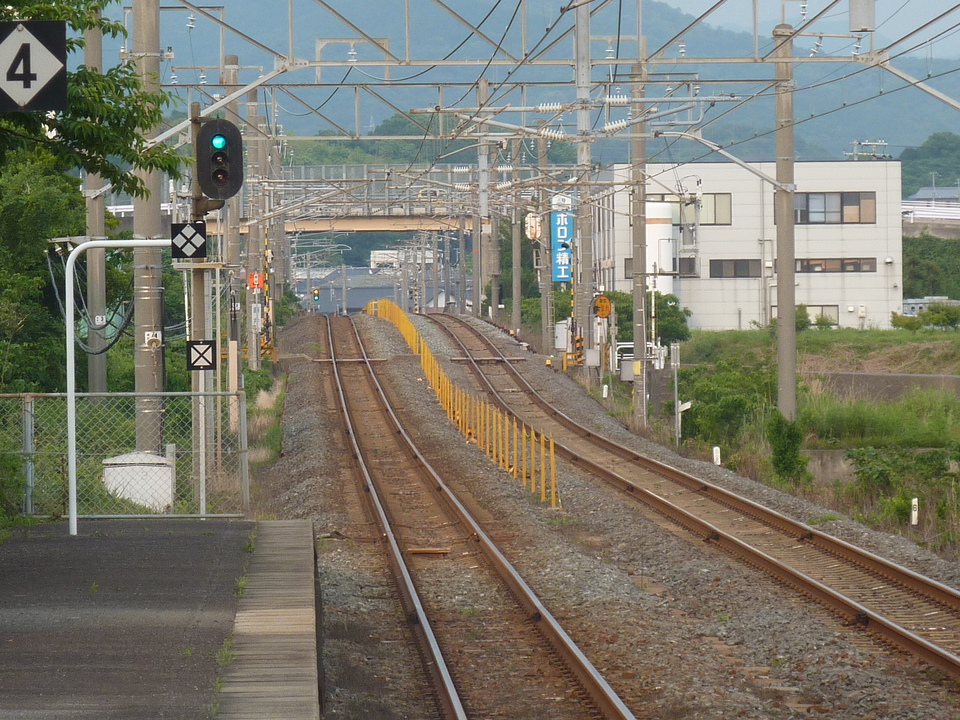 P1020402_mid.jpg