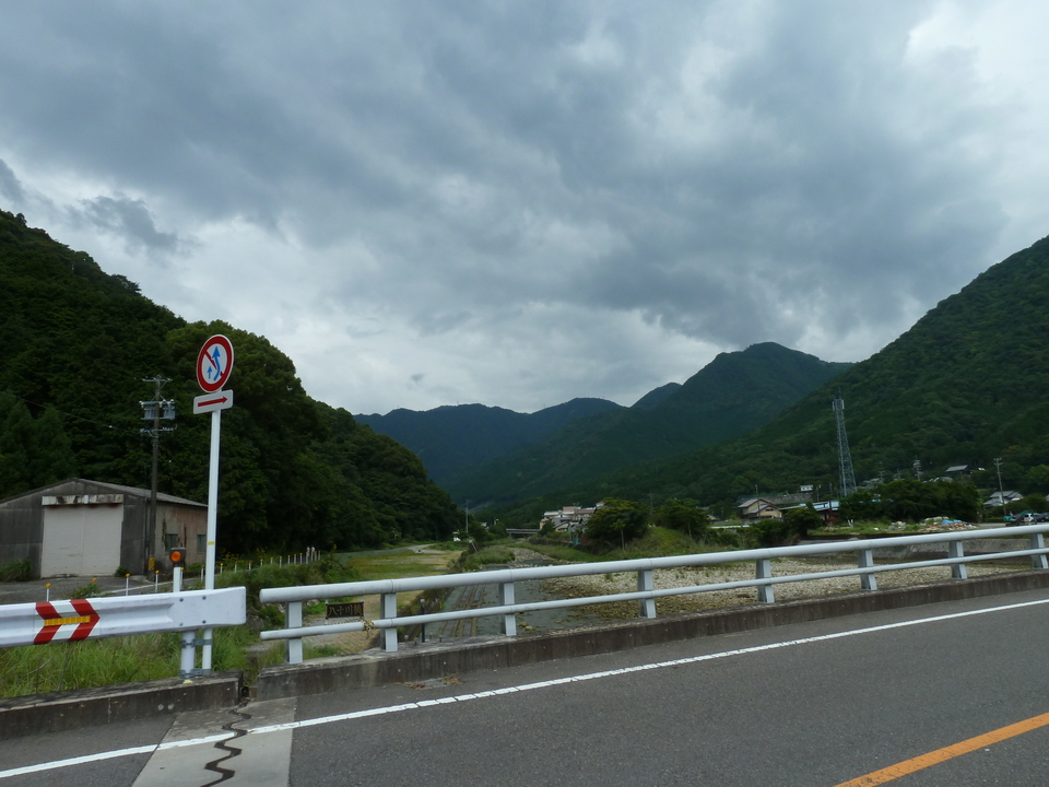 P1000280_mid.jpg