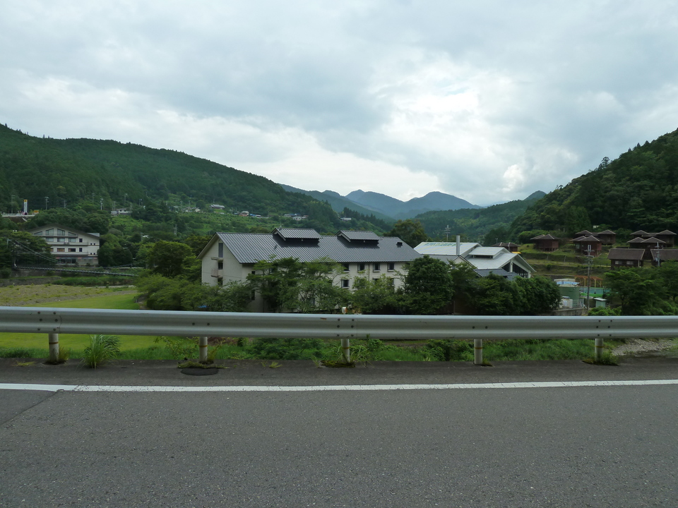 P1000502_mid.jpg