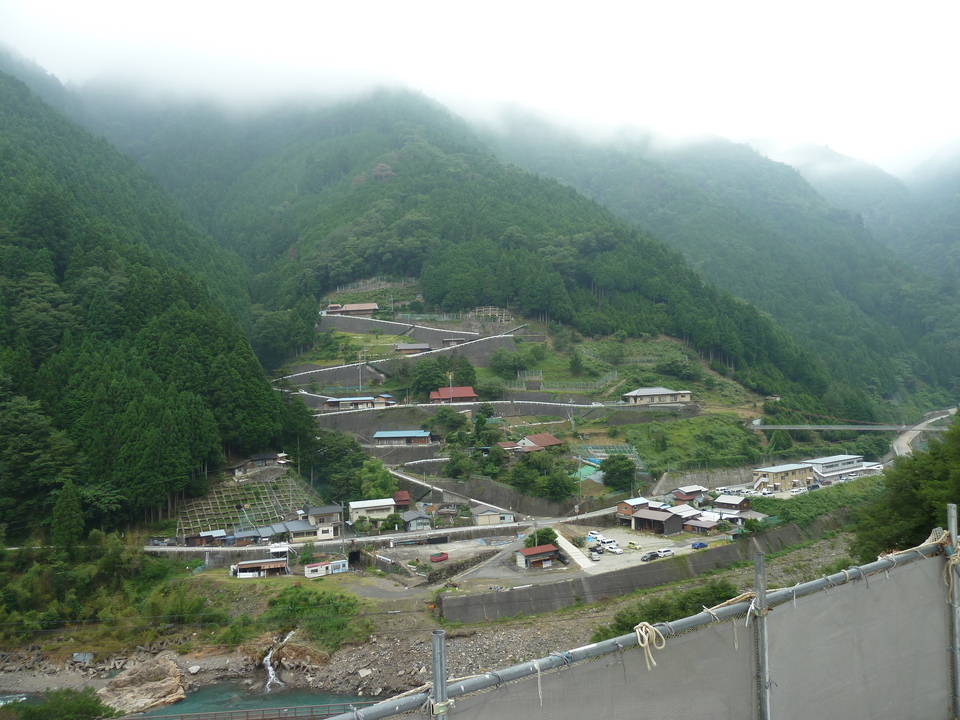 P1000948_mid.jpg