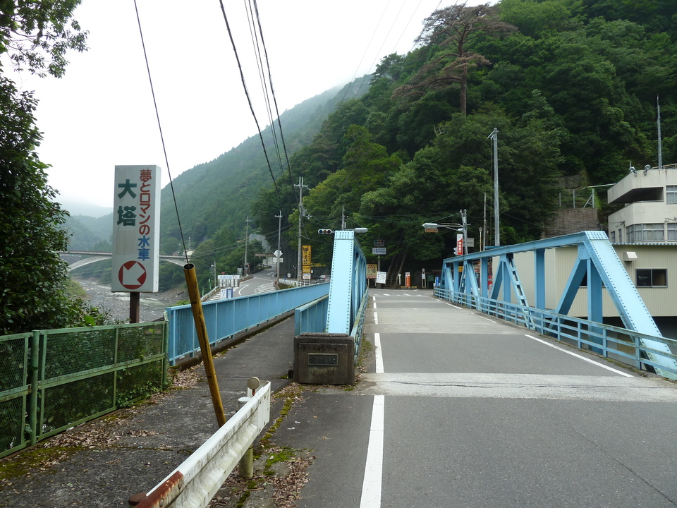 P1000981_mid.jpg
