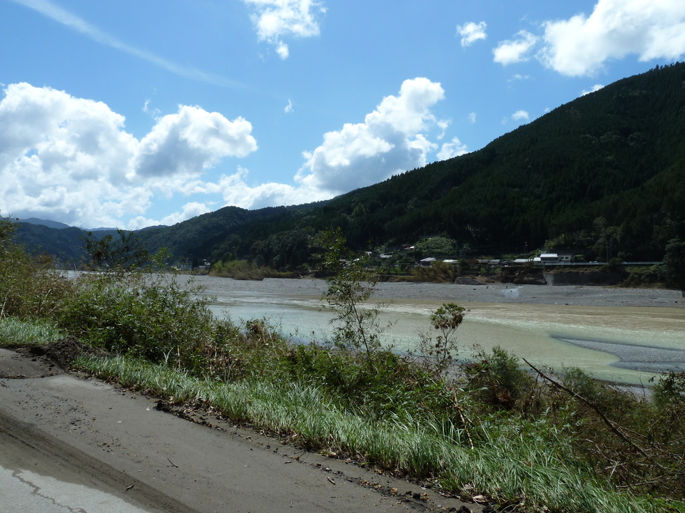 P1010665_mid.jpg