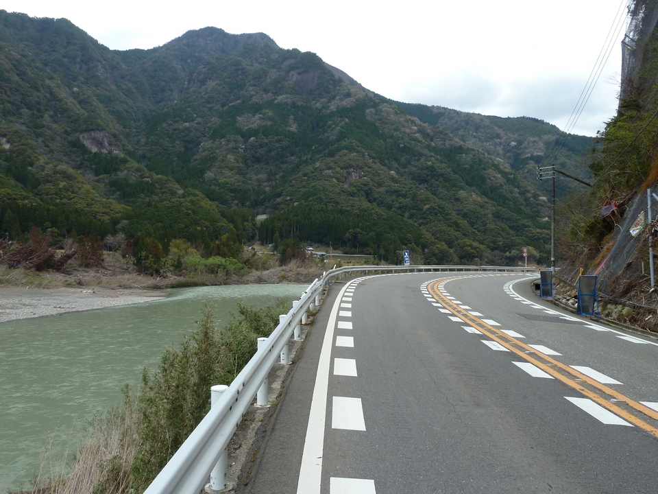 P1030219_mid.jpg
