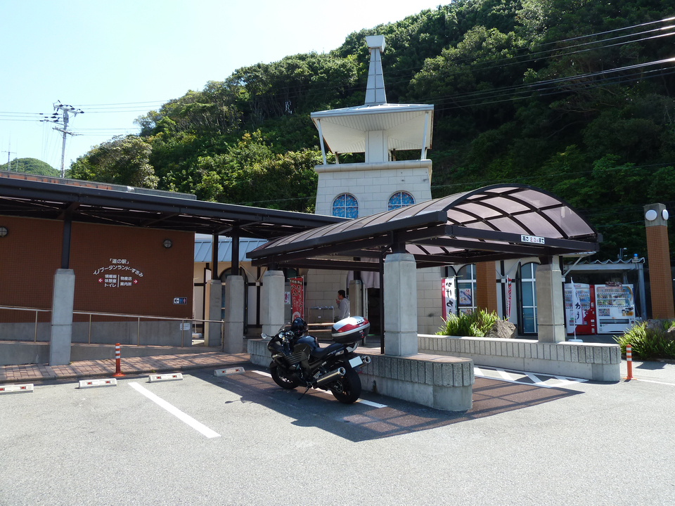 P1030521_mid.jpg