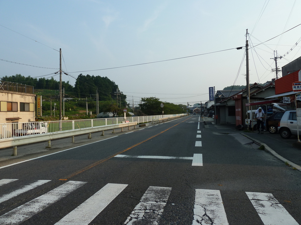 P1030891_mid.jpg