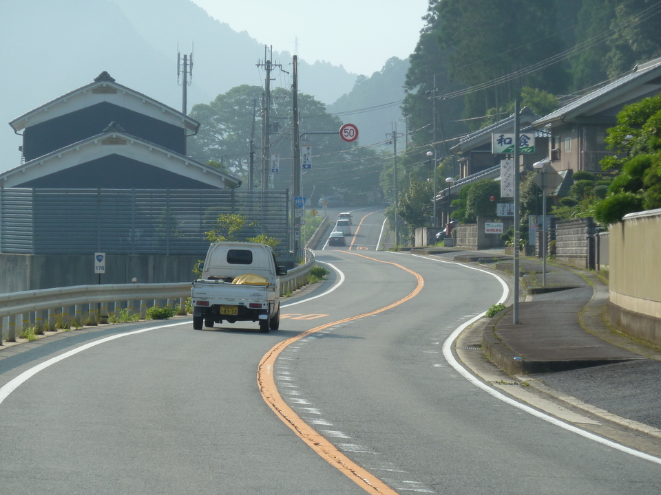 P1040025_mid.jpg