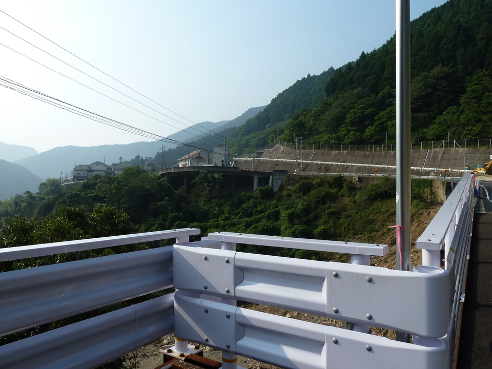 P1040039_mid.jpg