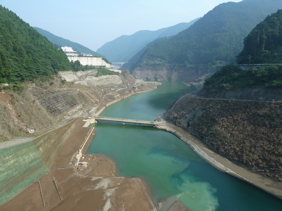 P1040057_mid.jpg