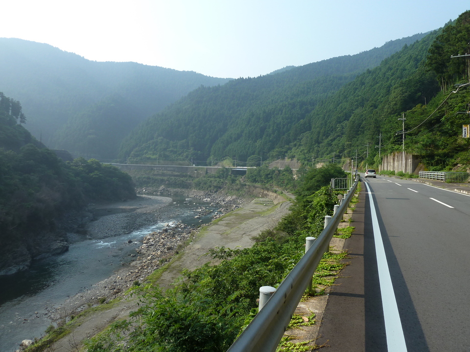 P1040067_mid.jpg