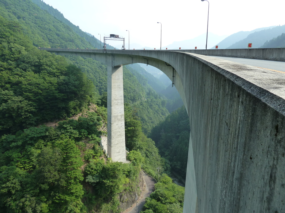 P1040128_mid.jpg