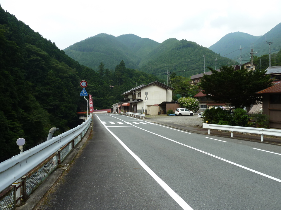 P1040164_mid.jpg
