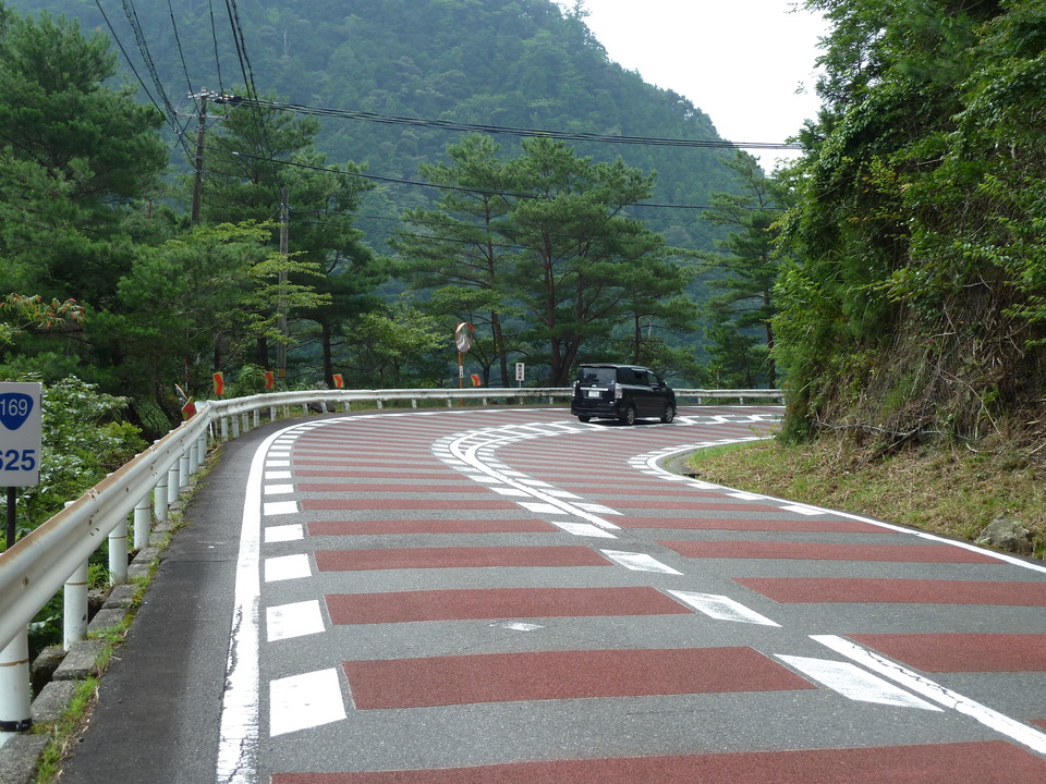 P1040225_mid.jpg