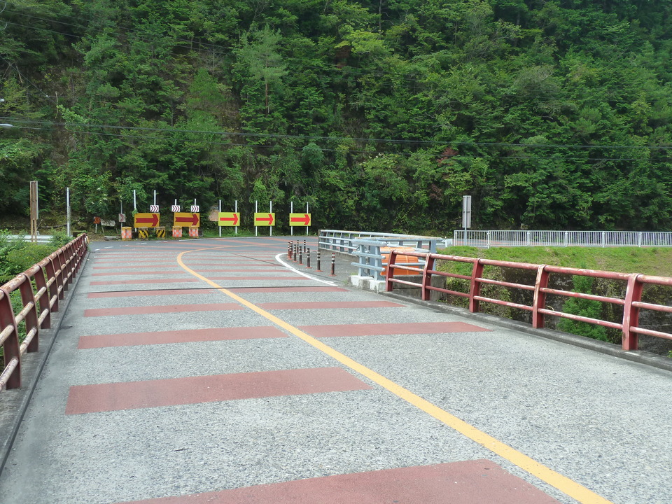 P1040252_mid.jpg