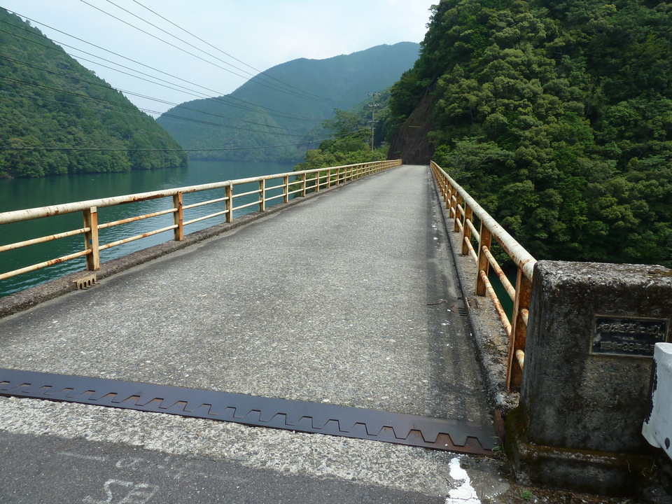 P1040306_mid.jpg