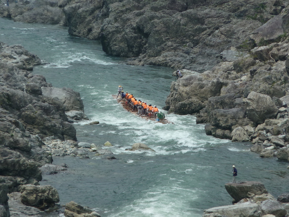 P1040375_mid.jpg