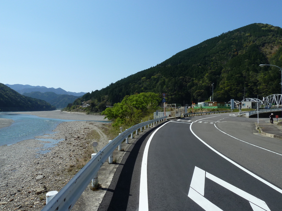 P1060335_mid.jpg