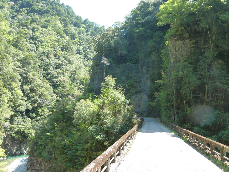 P1060405_mid.jpg