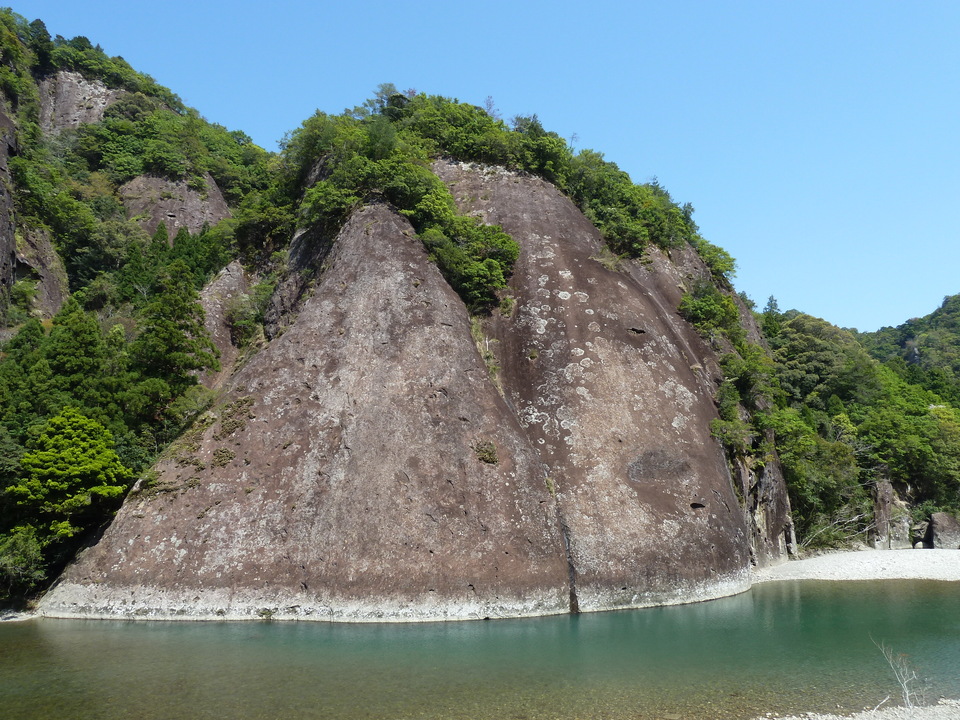 P1060665_mid.jpg