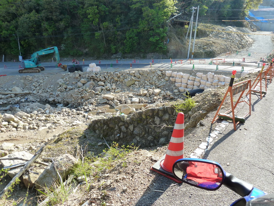 P1060794_mid.jpg