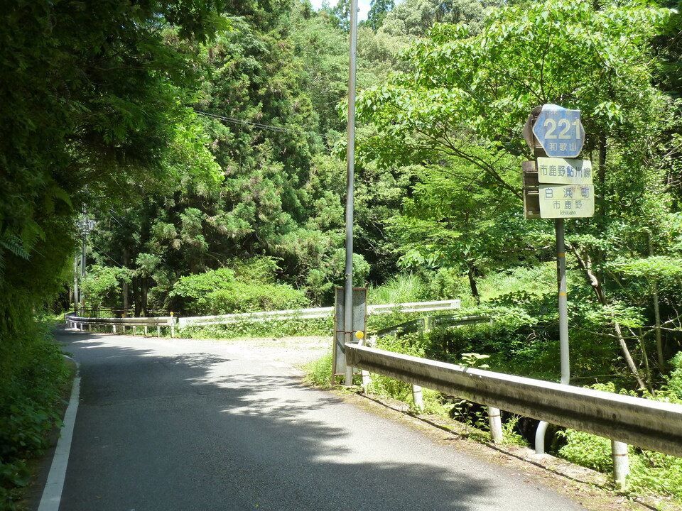 P1070793_mid.jpg
