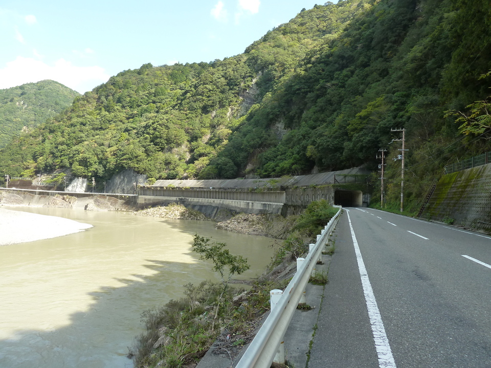P1080704_mid.jpg