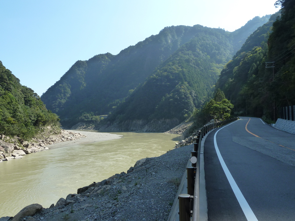 P1080749_mid.jpg