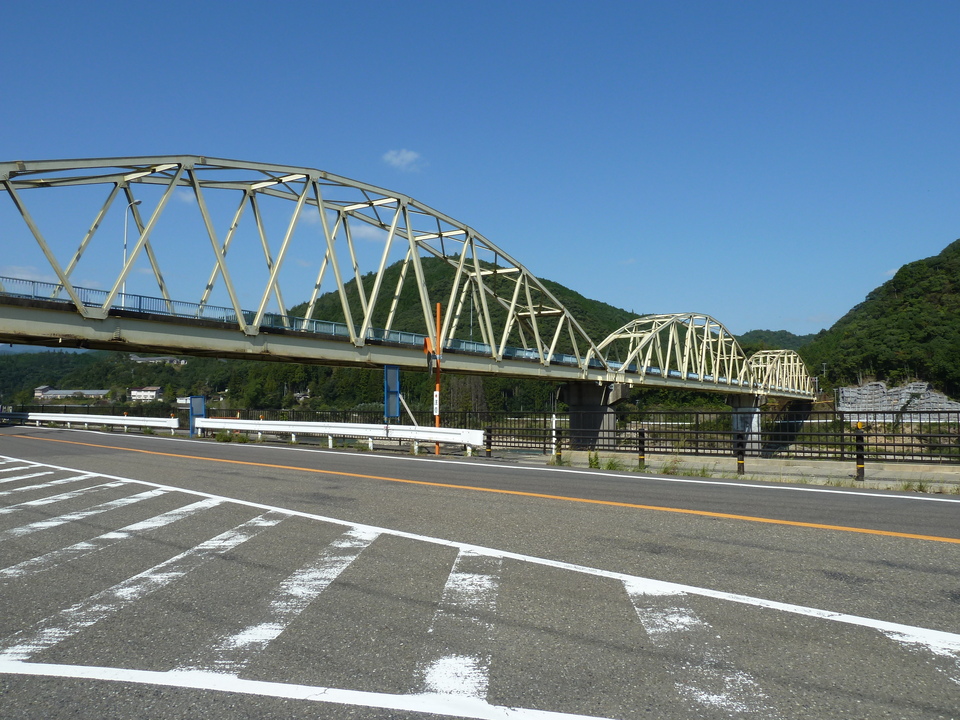 P1080759_mid.jpg