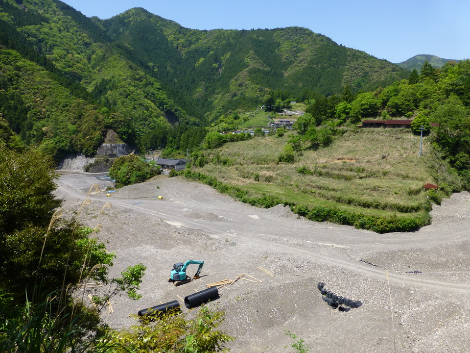 P1050321_mid.jpg