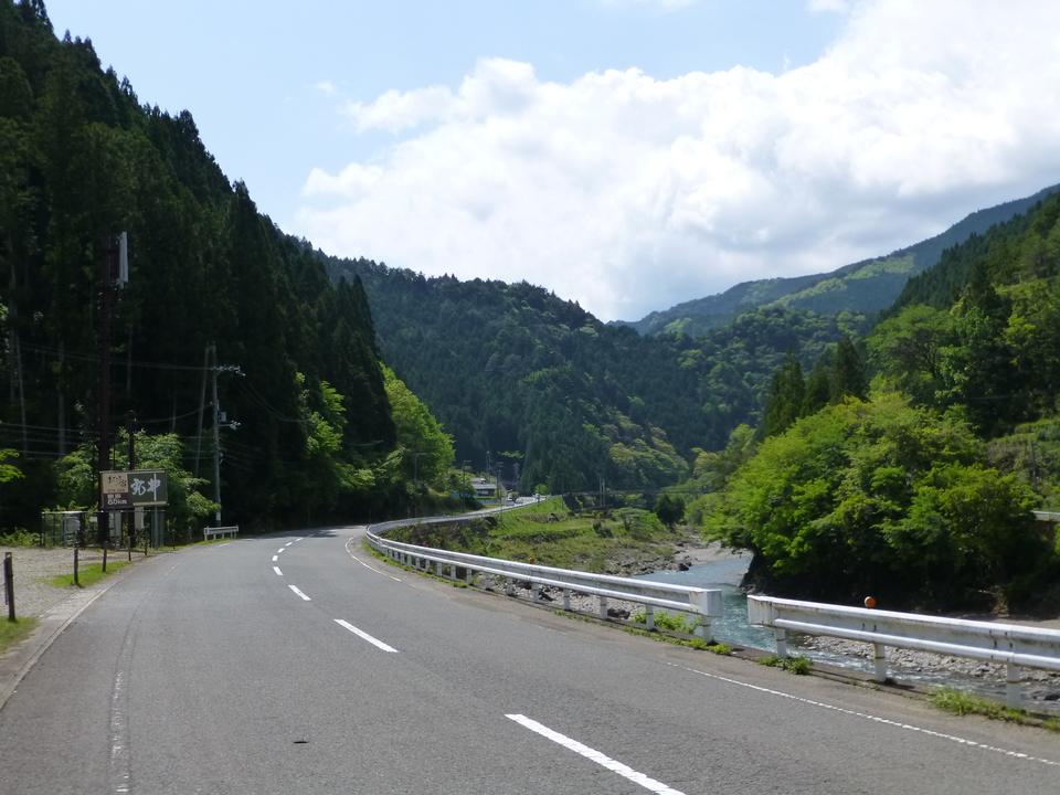 P1050592_mid.jpg