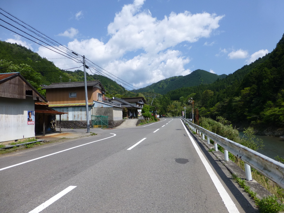 P1050595_mid.jpg
