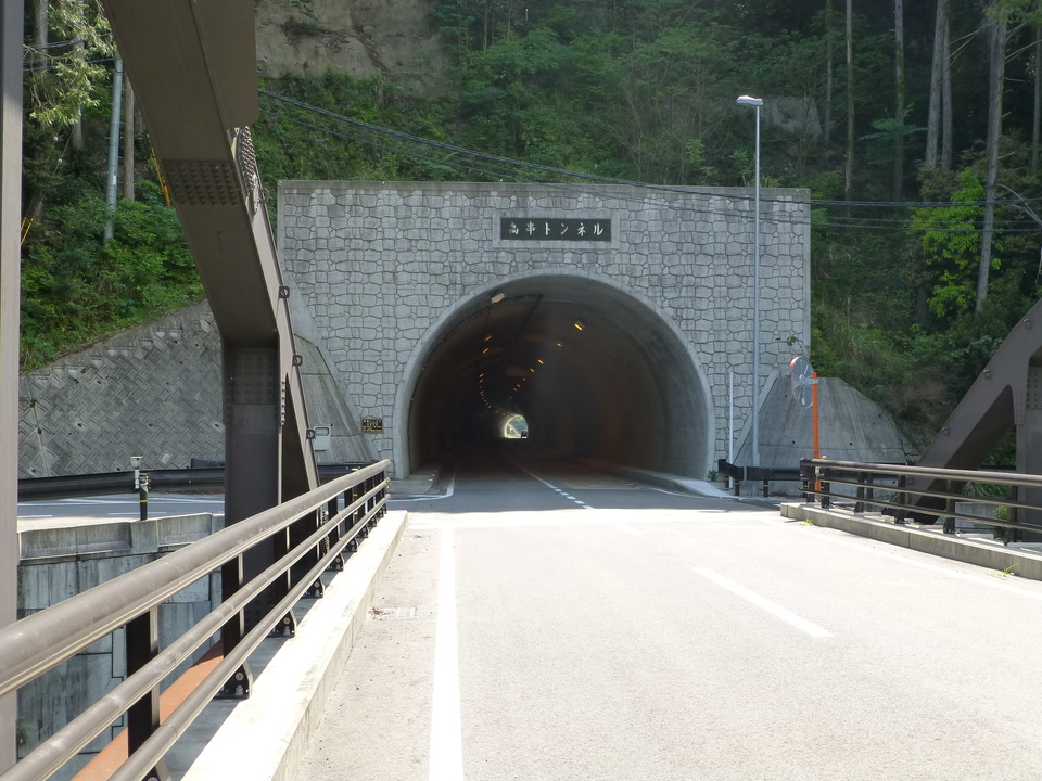P1050685_mid.jpg