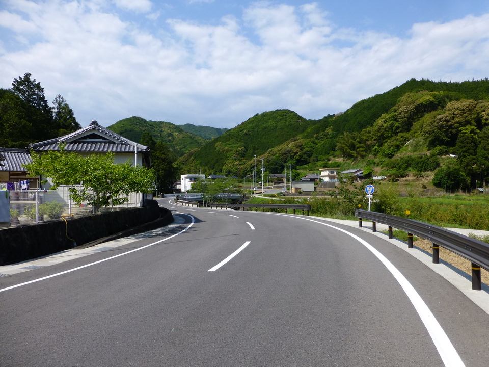 P1050696_mid.jpg
