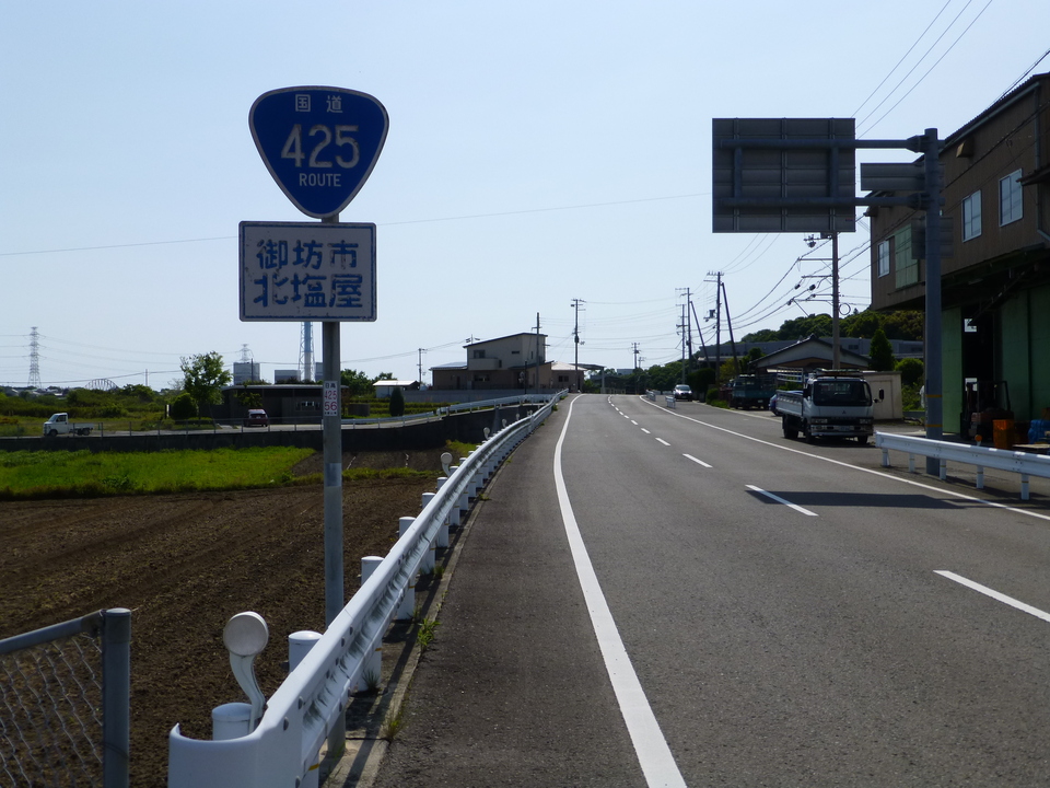 P1050729_mid.jpg