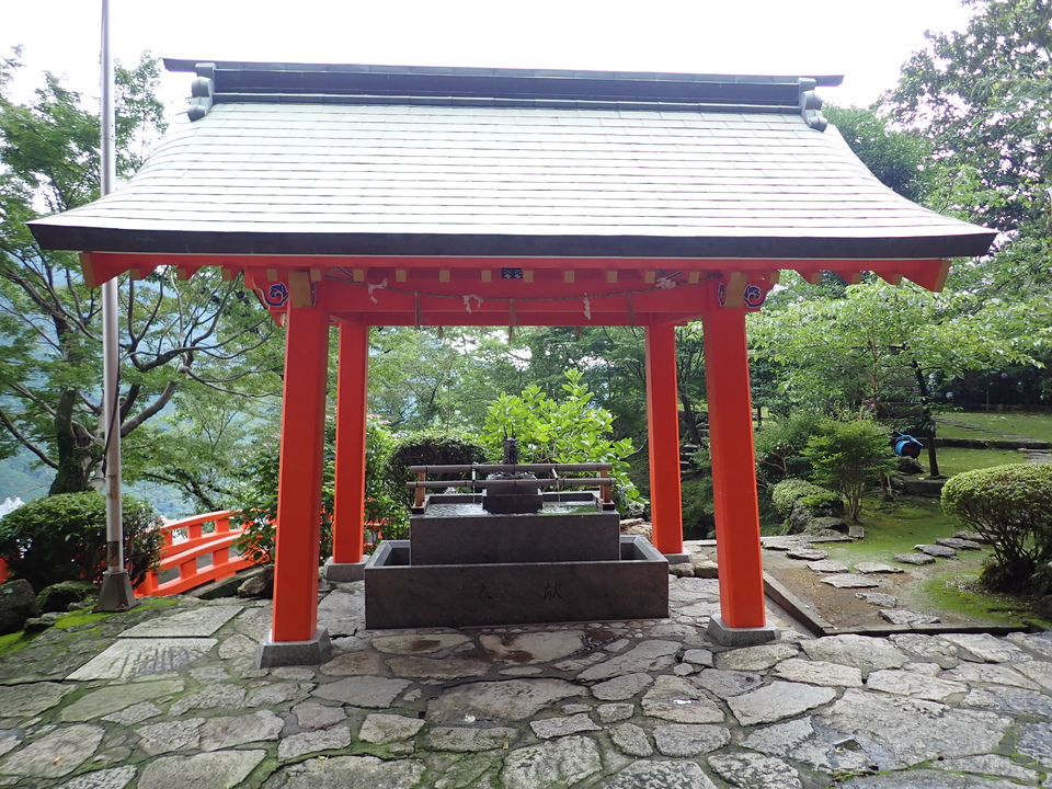 P7125845_mid.jpg