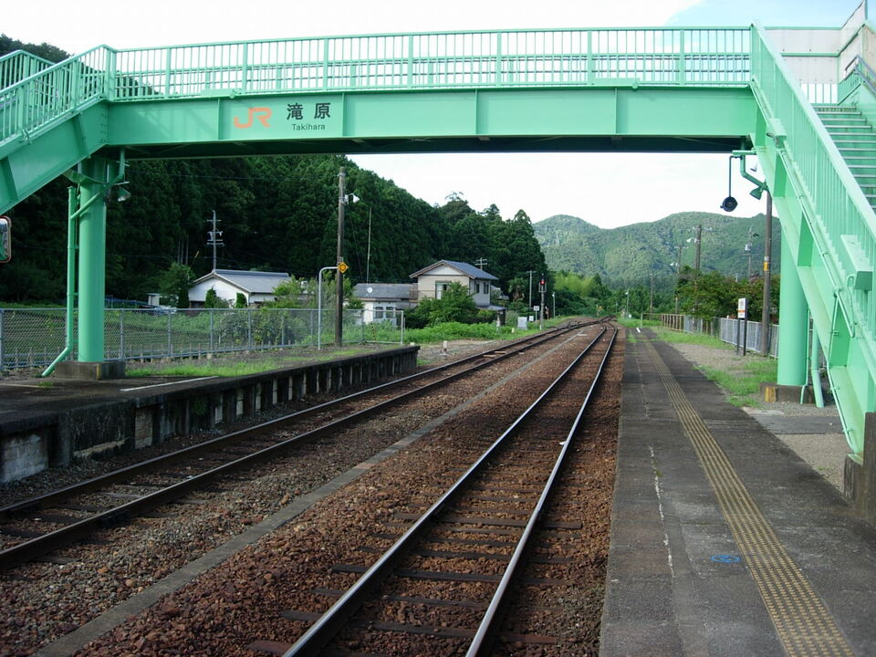 16_Takihara_06_mid.jpg