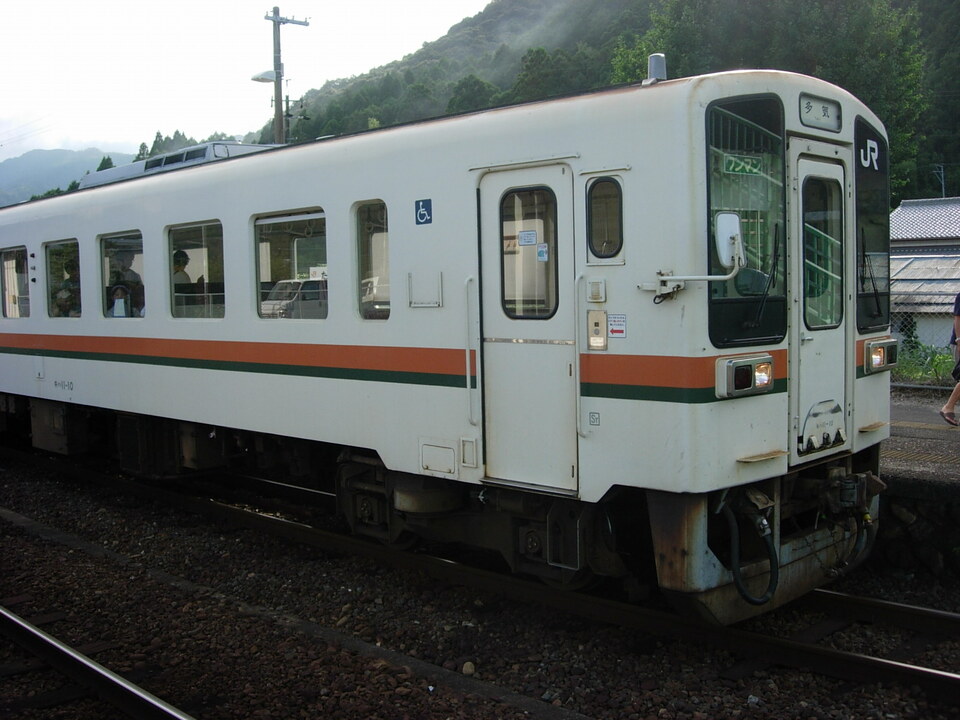 16_Takihara_08_mid.jpg